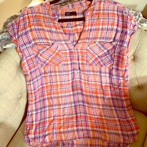 Gap short sleeve plaid